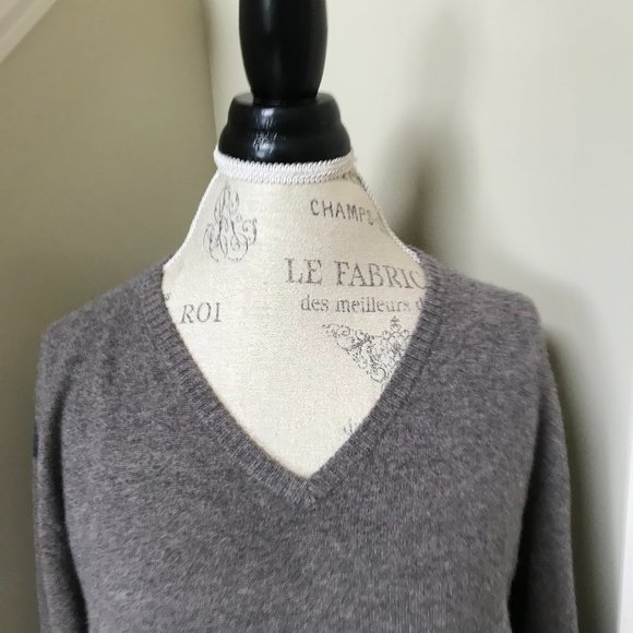 WYSE London 100% Cashmere Sweater 2 Medium V-Neck - Picture 6 of 12